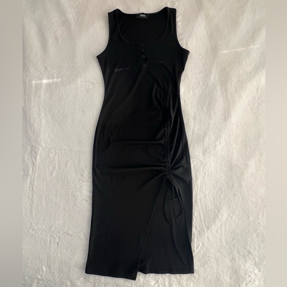 Black Bodycon Midi Dress with Leg Slit